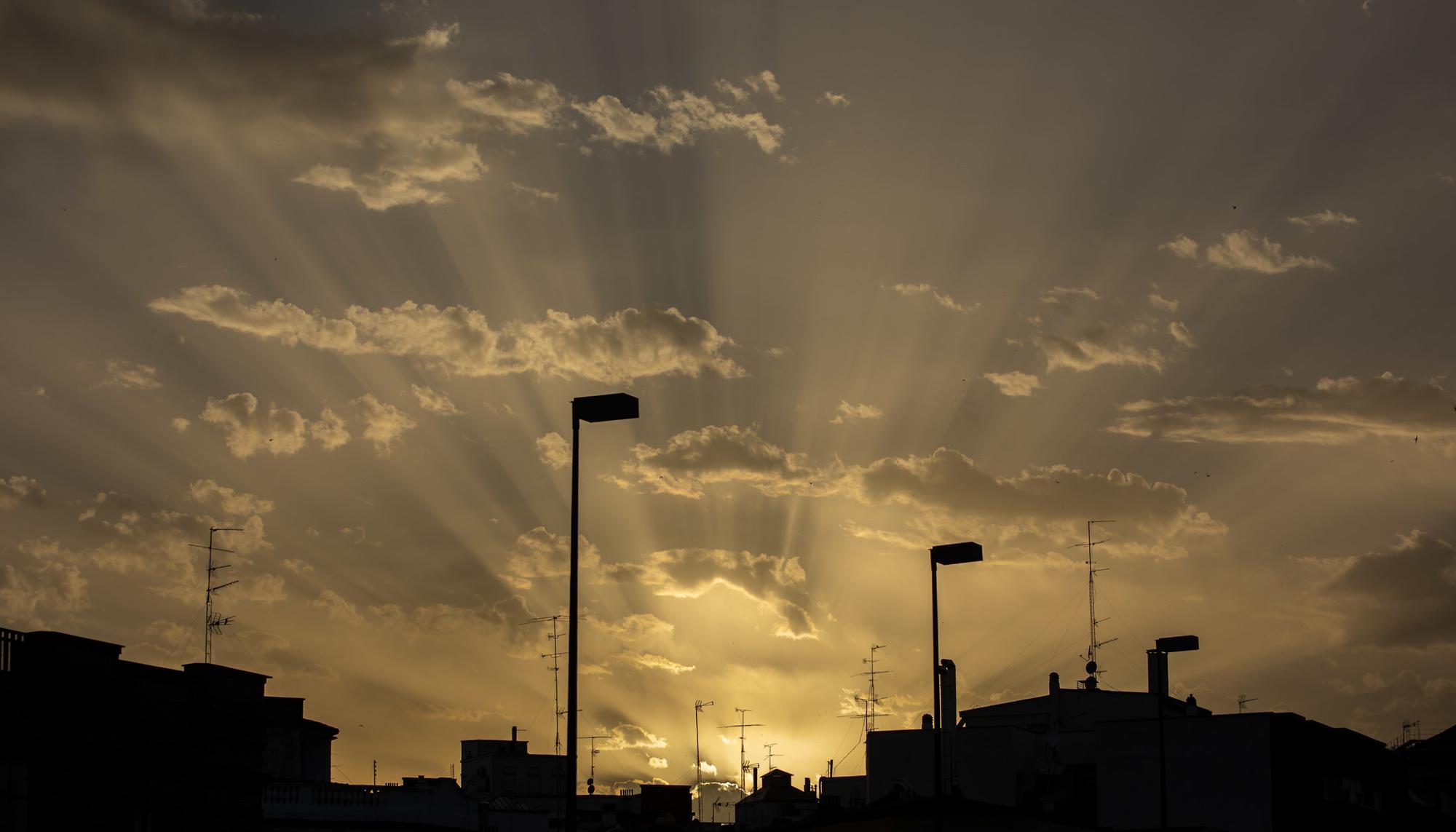 Puesta de sol Madrid Junio Calor